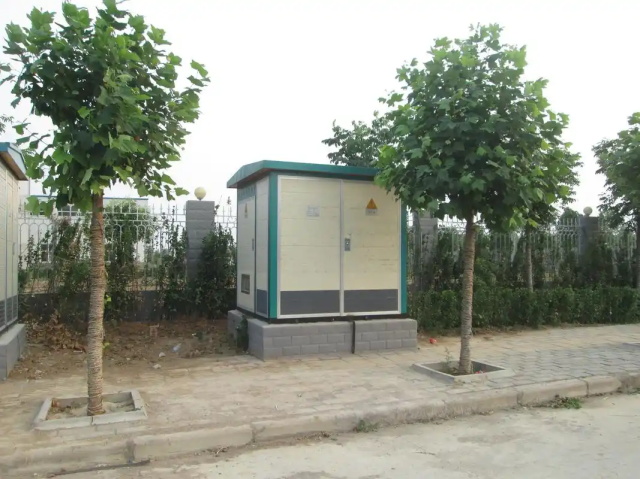 乌达1000KVA欧式箱式变压器