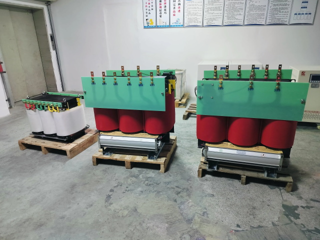 乌达KS11-1000KVA矿用变压器